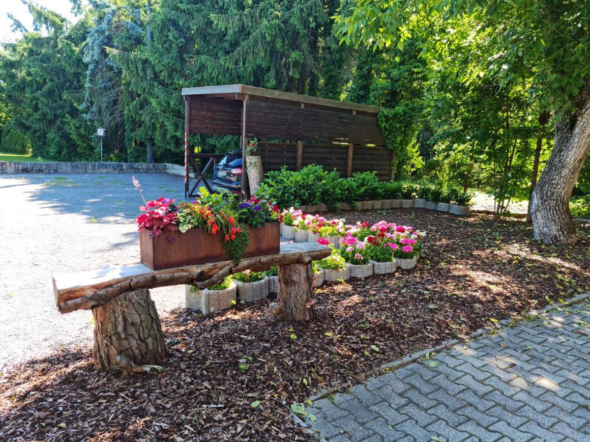 Hotel Landgasthof Fromm Untergruppenbach 외부 사진