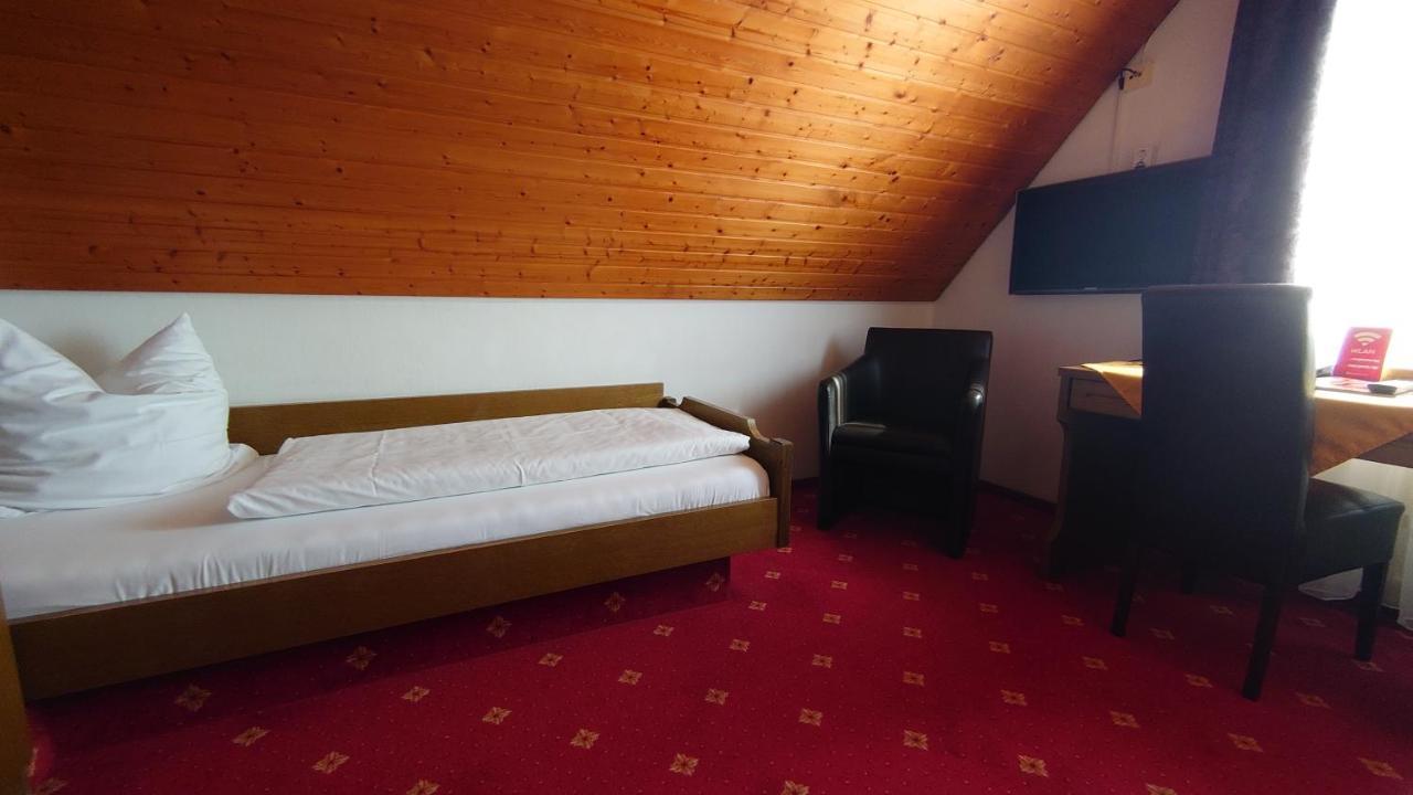 Hotel Landgasthof Fromm Untergruppenbach 외부 사진
